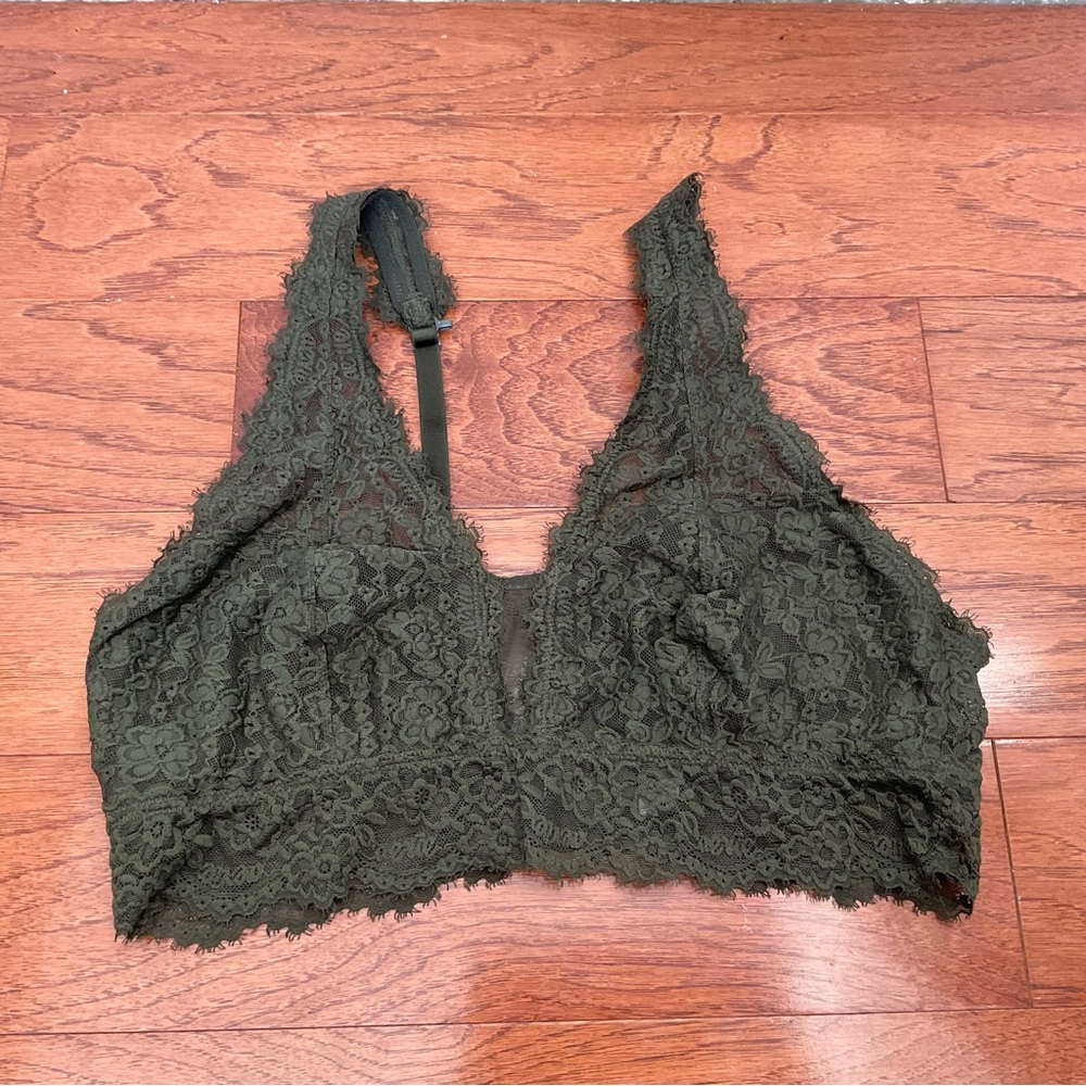Aerie Army Green Lacy Adjustable Bralette Size L Boho Spring Summer